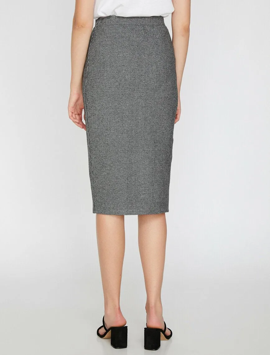 12073 Grey Slit Detailed Midi Skirt