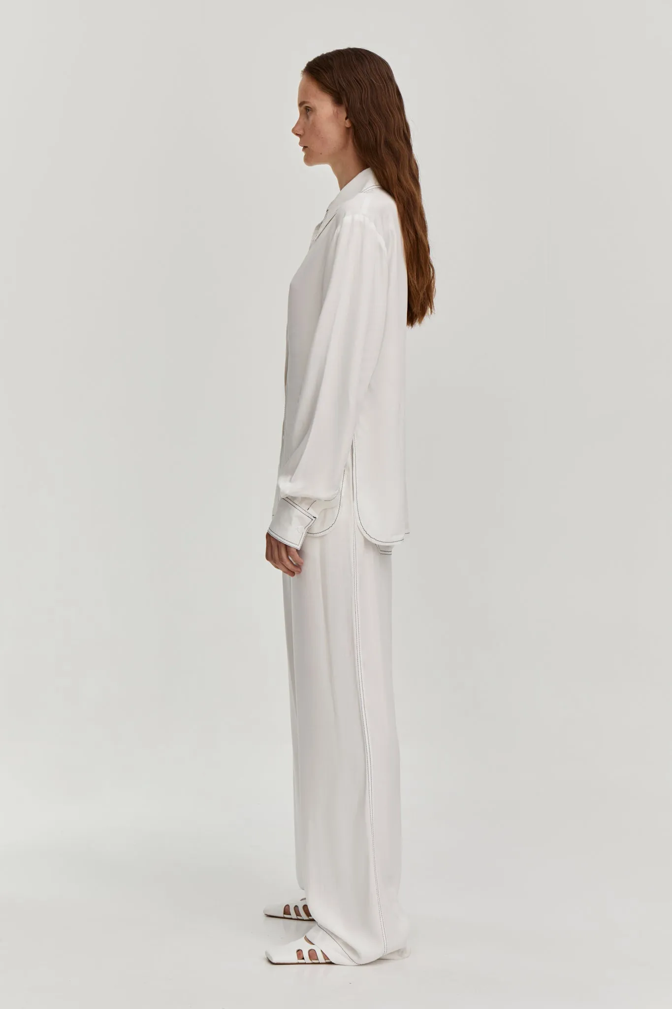 Contrast stitching trousers - White