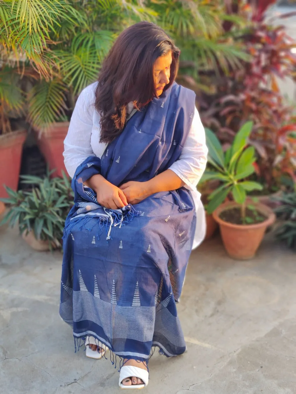 Indigo Jamdani Cotton Dupatta