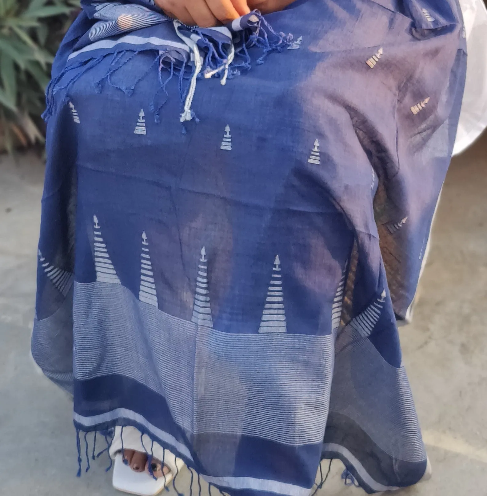 Indigo Jamdani Cotton Dupatta