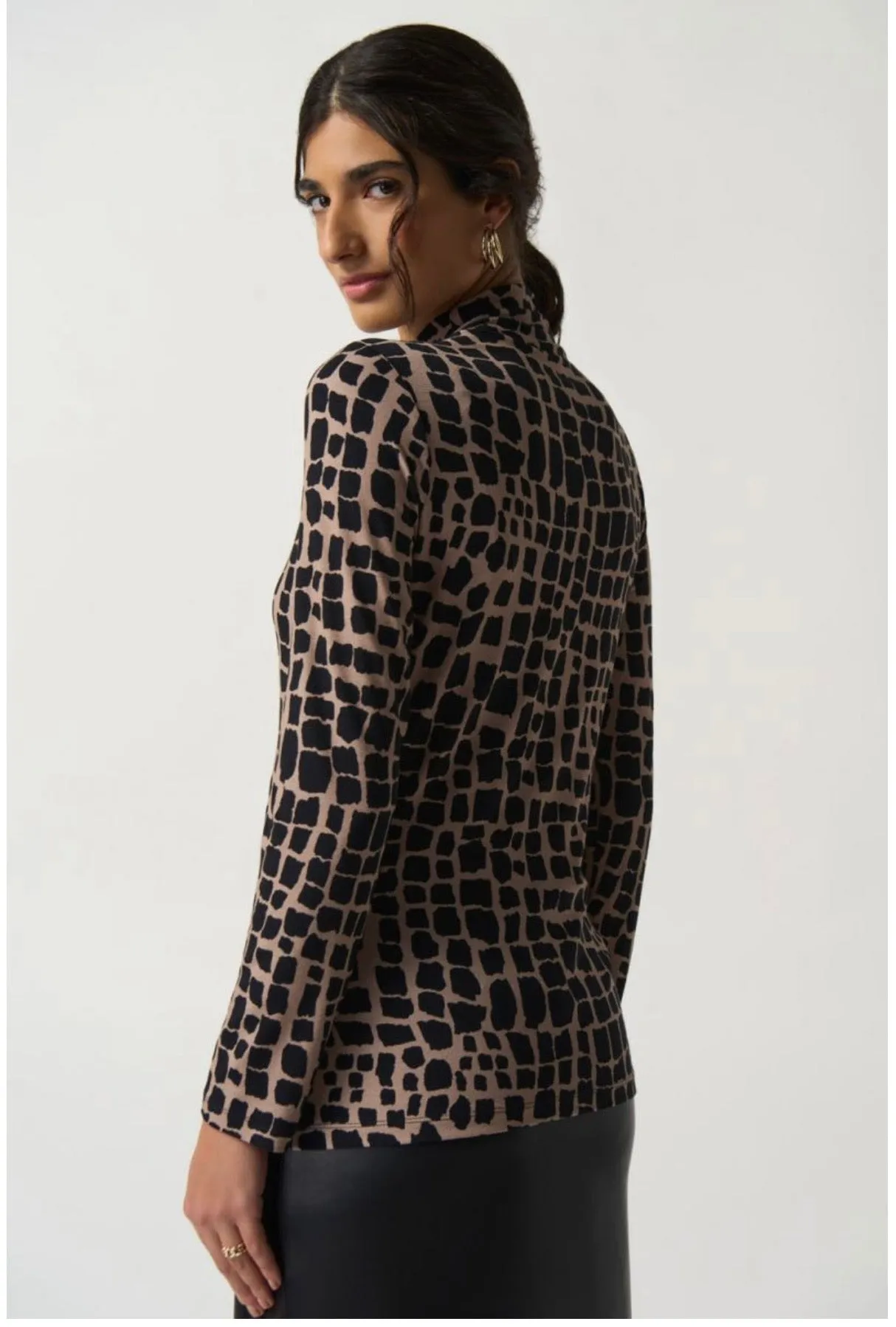 Joseph Ribkoff Animal Print top