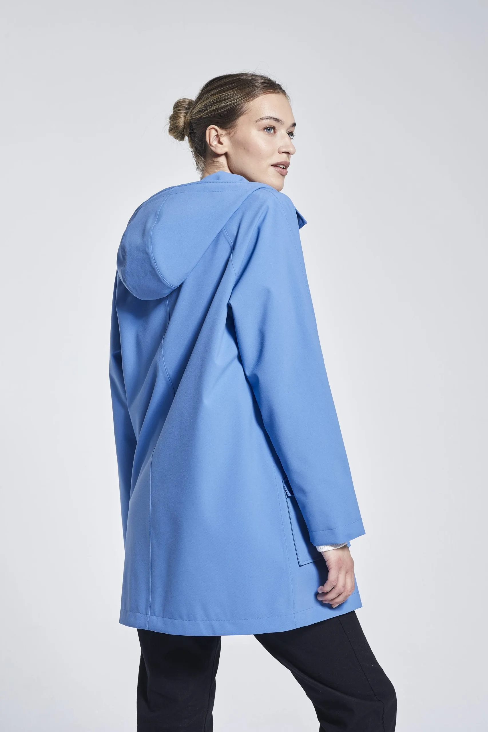 OCEAN BLUE CITY RAINCOAT - recycled materials