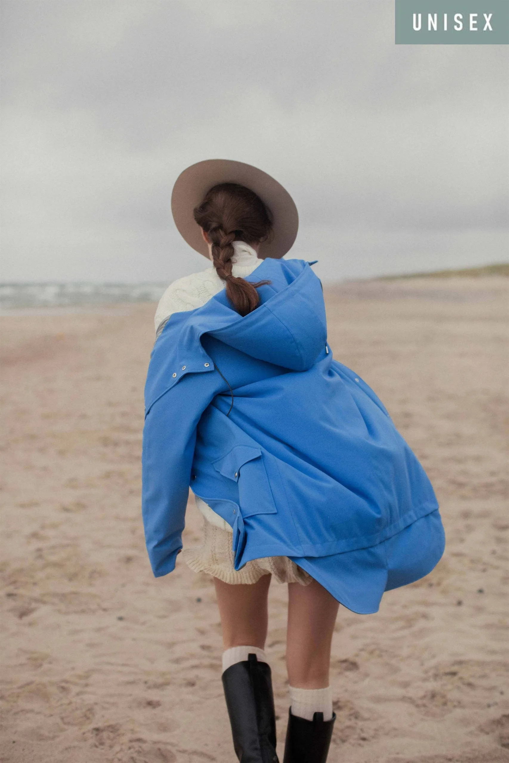 OCEAN BLUE CITY RAINCOAT - recycled materials