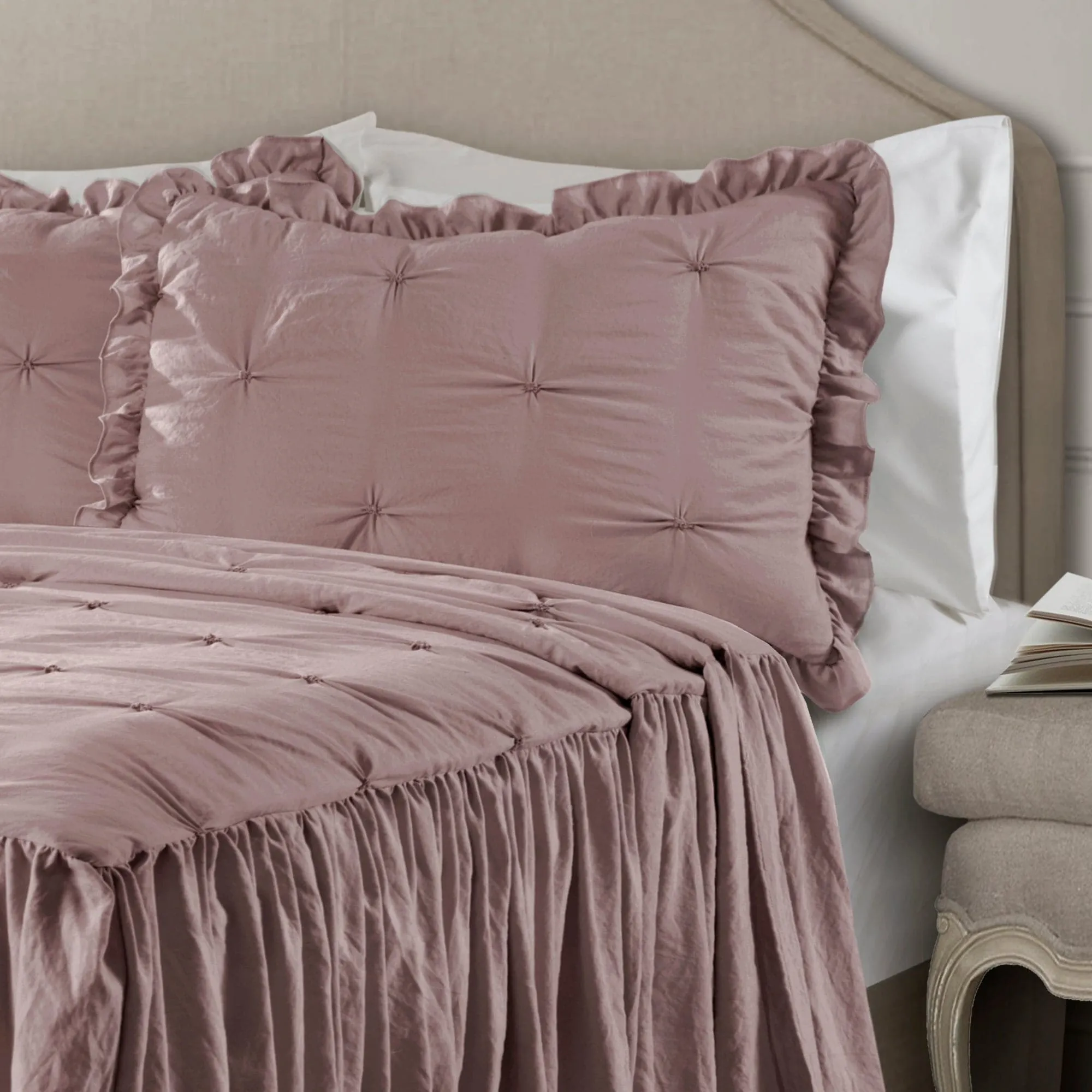 Ravello Pintuck Ruffle Skirt Bedspread Set