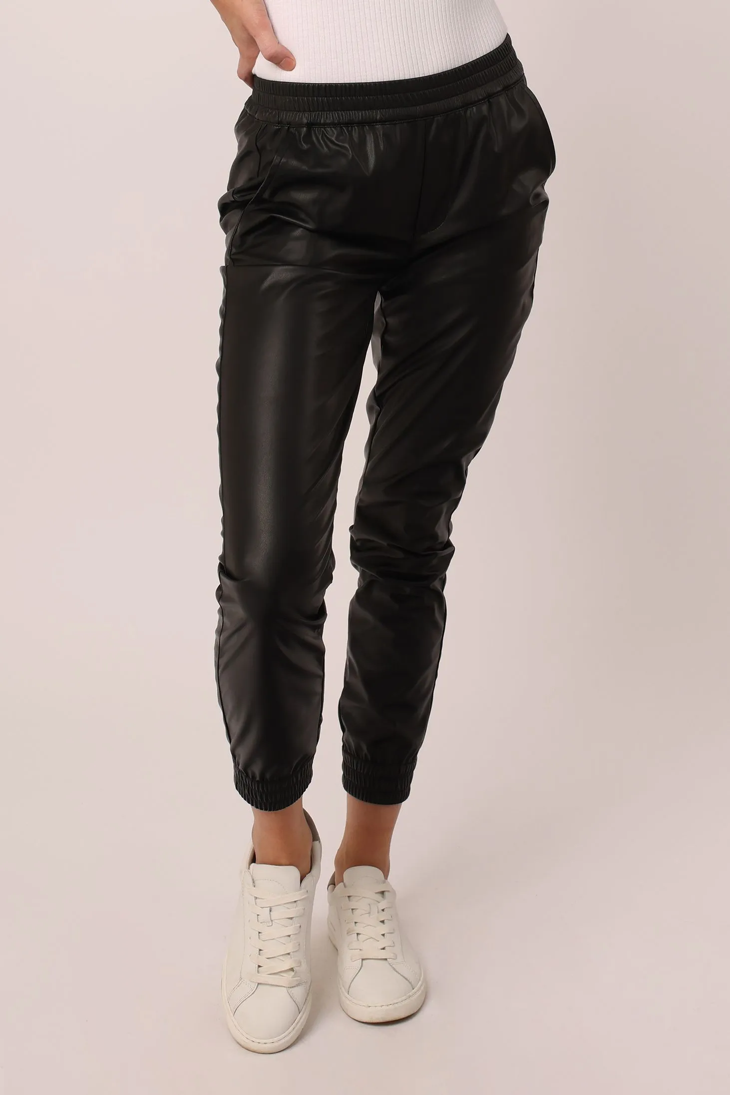 The Dear John Jacey Joggers in Black