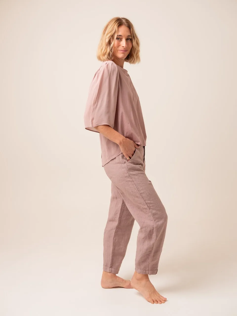 Transit Signature Split Front Linen Trouser in Mauve