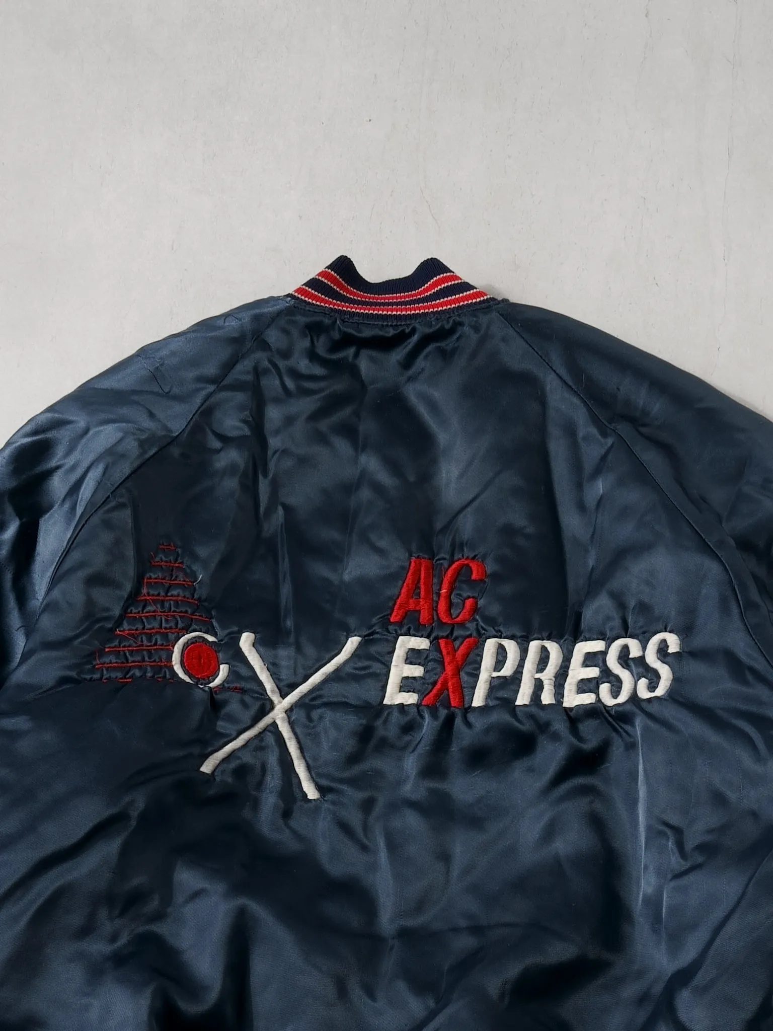 Vintabe 90s Navy Blue and Red AC Express Bomber Jacket (L)